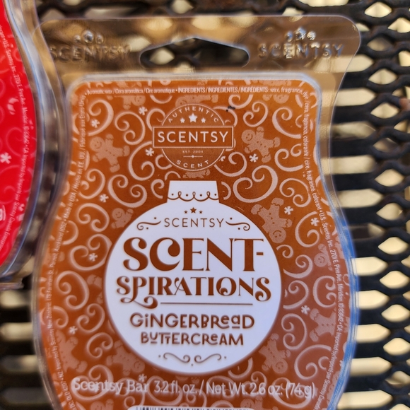 4 Scentsy Wax Bars Scent-Spirations. Candy Cane, Caramel & Gingerbread Butter - Picture 3 of 6